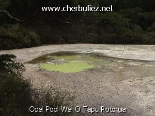légende: Opal Pool Wai O Tapu Rotorua
qualityCode=raw
sizeCode=half

Données de l'image originale:
Taille originale: 140219 bytes
Temps d'exposition: 1/600 s
Diaph: f/680/100
Heure de prise de vue: 2003:03:01 11:49:15
Flash: non
Focale: 42/10 mm
